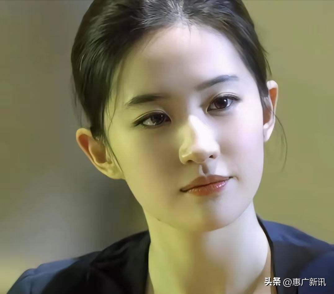 刘亦菲被黑二十年原因_天涯扒一扒明星黑料,_刘亦菲陈金飞干爹谣言真相
